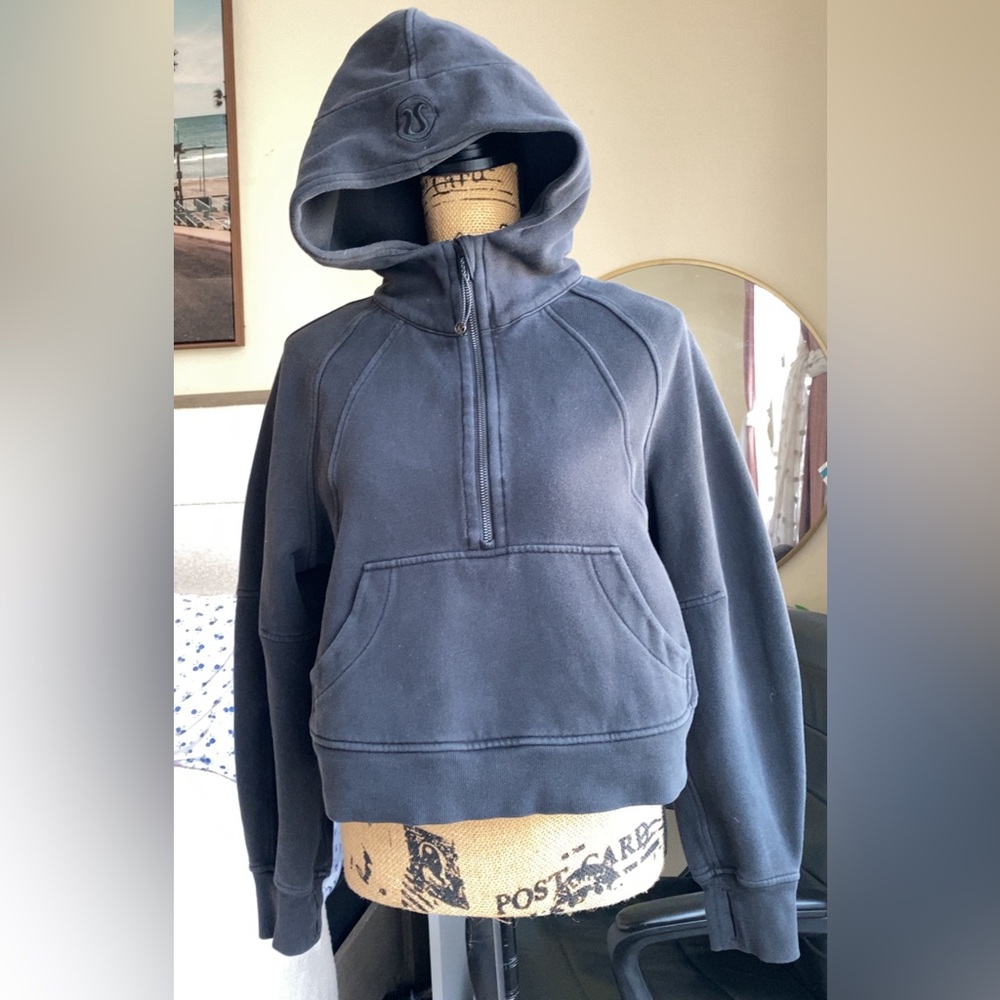 lululemon athletica Women's Navy Half-Zip Hoodie with Kangaroo Pocket